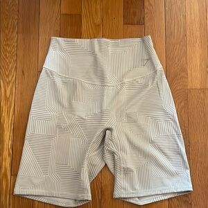 Gymshark Elevate Cycling Shorts Size M